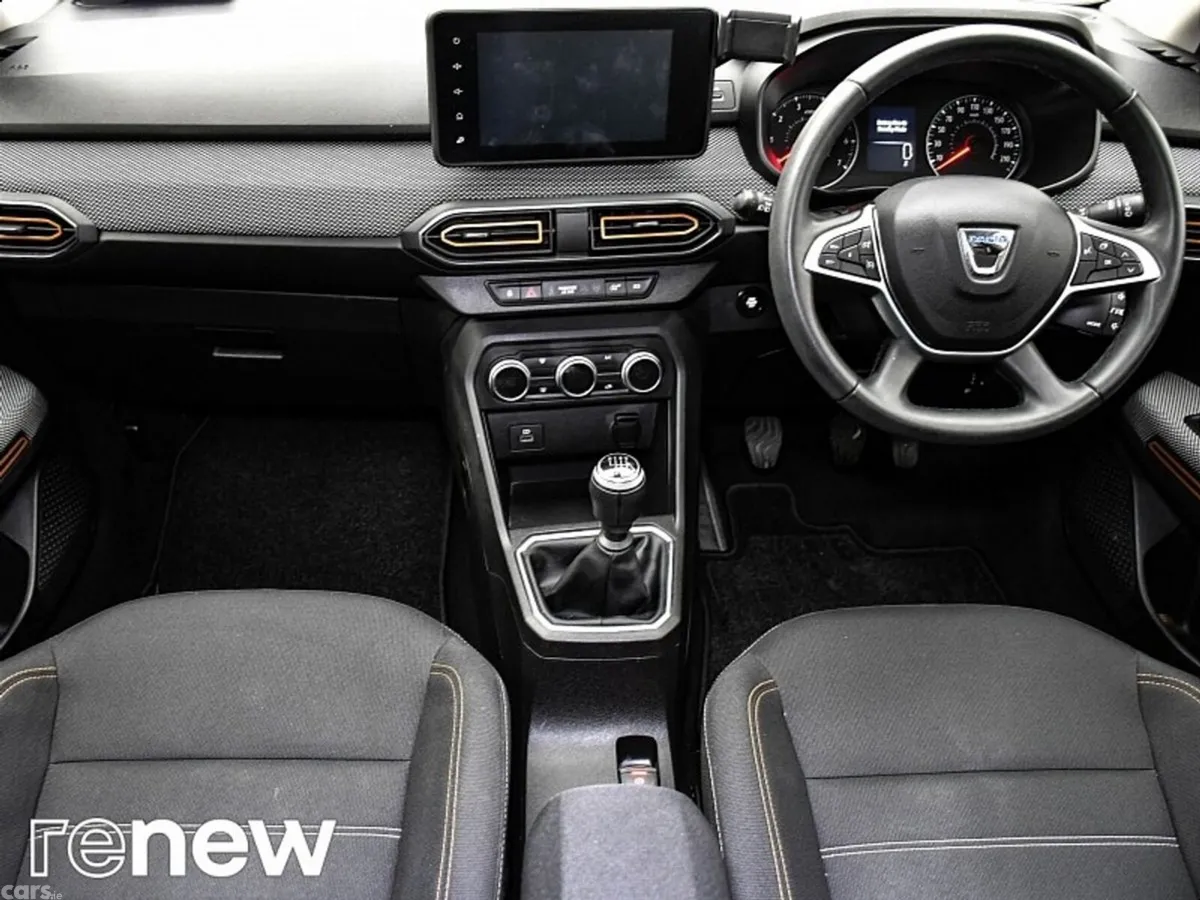 Dacia Sandero Stepway SUV, Petrol Gas, 2022, Red
