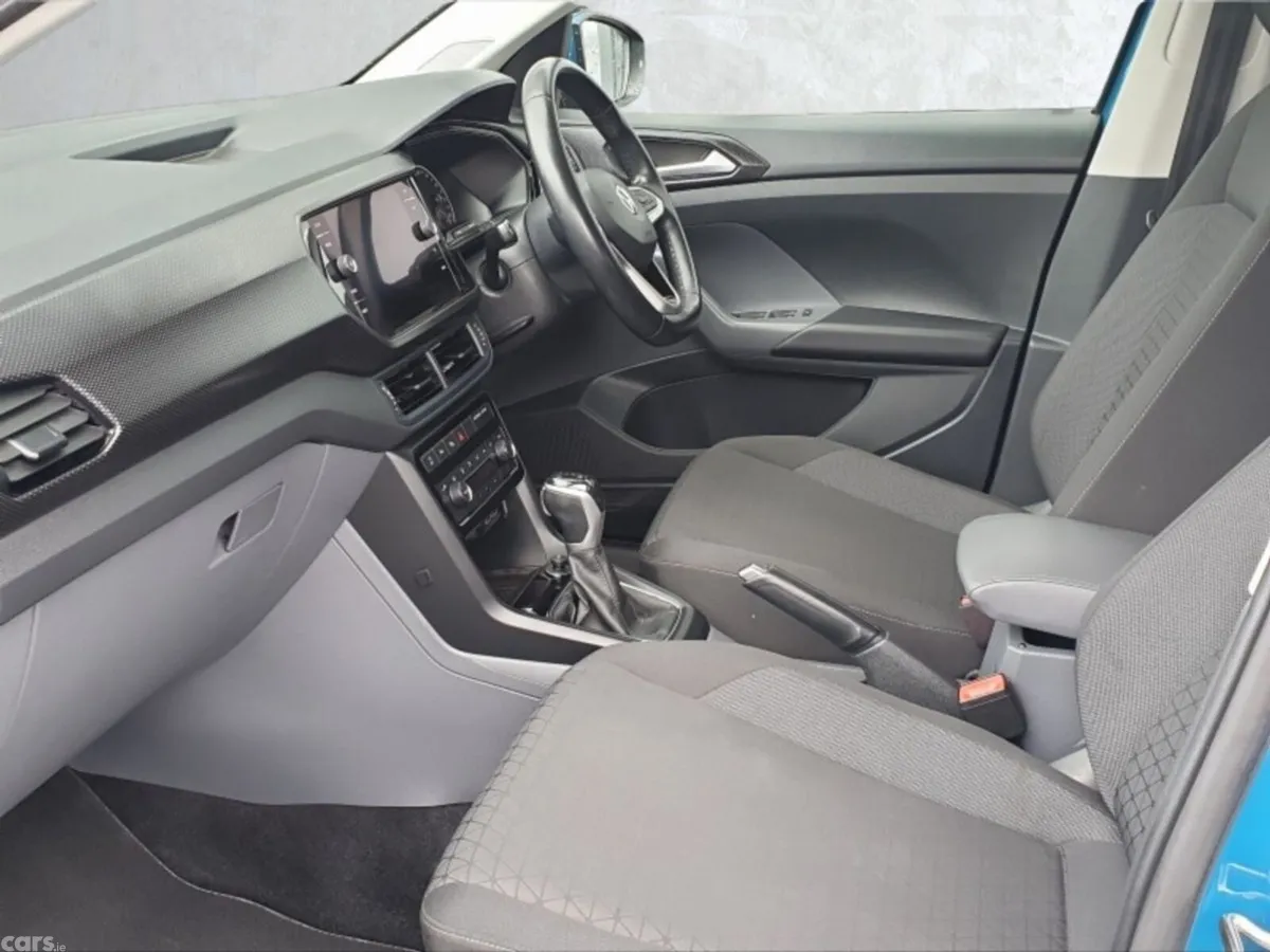 Volkswagen T-Cross SUV, Petrol, 2020, Blue