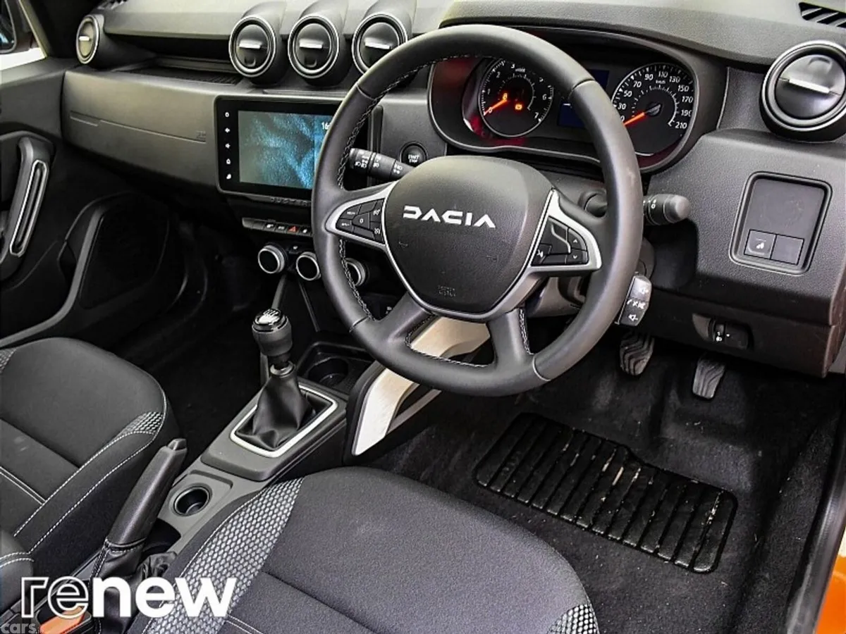 Dacia Duster SUV, Petrol, 2023, Orange