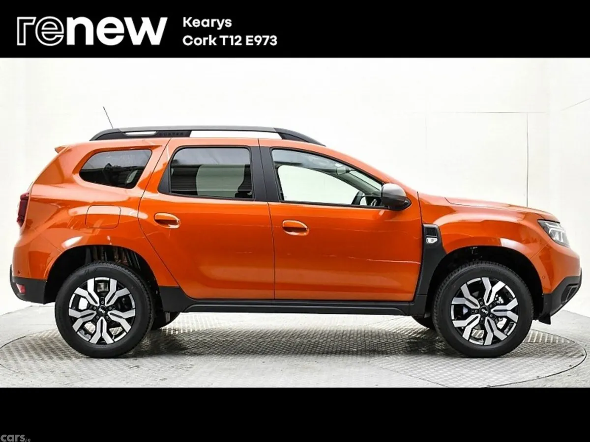 Dacia Duster SUV, Petrol, 2023, Orange