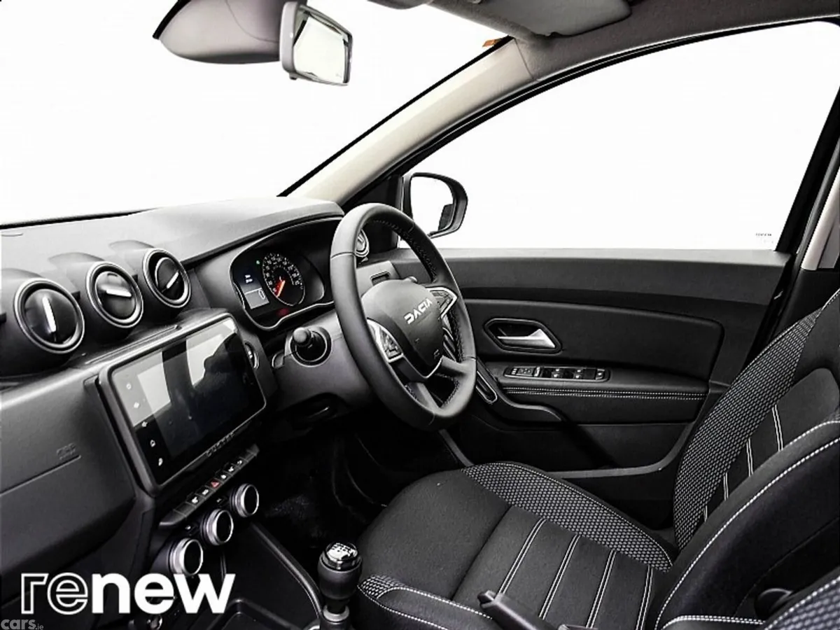 Dacia Duster SUV, Diesel, 2024, Grey
