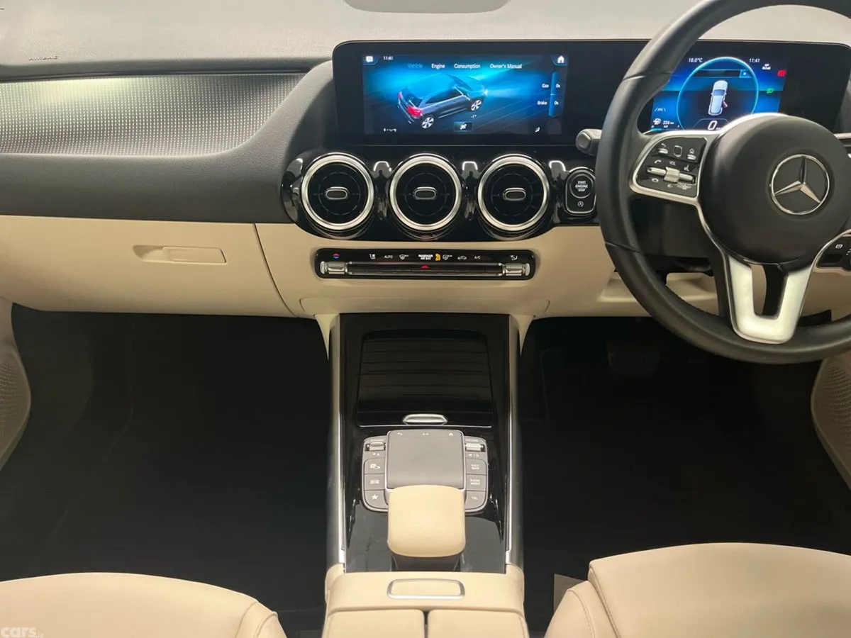Mercedes-Benz GLA SUV, Diesel, 2022, Grey