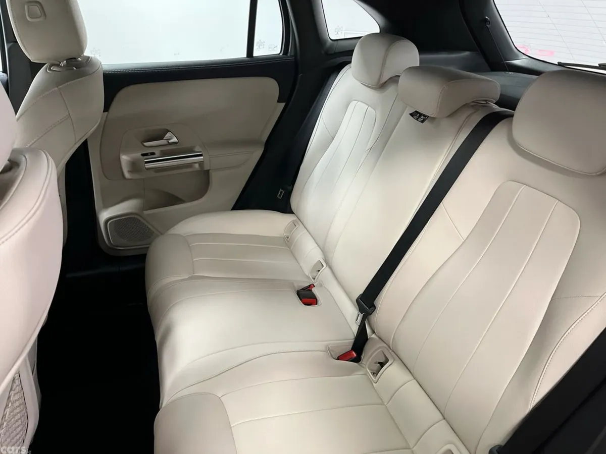 Mercedes-Benz GLA SUV, Diesel, 2022, Grey
