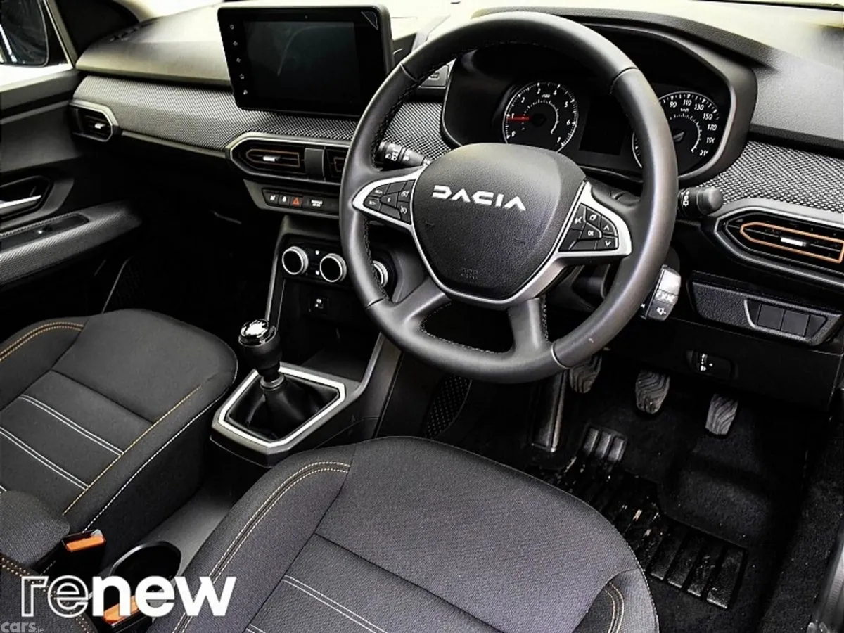 Dacia Sandero Stepway SUV, Petrol, 2024, Black