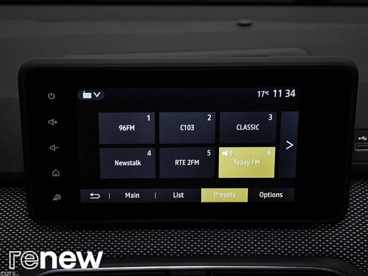 Dacia Jogger SUV, Petrol, 2023, Brown