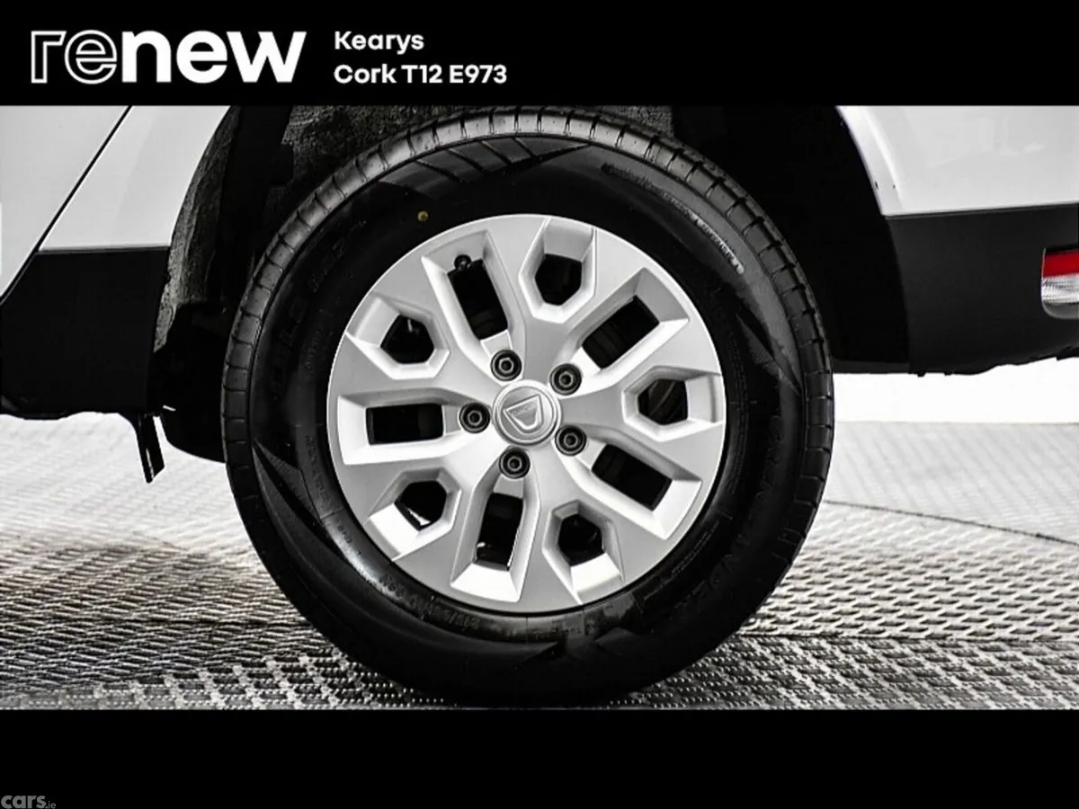 Dacia Duster SUV, Petrol, 2022, White