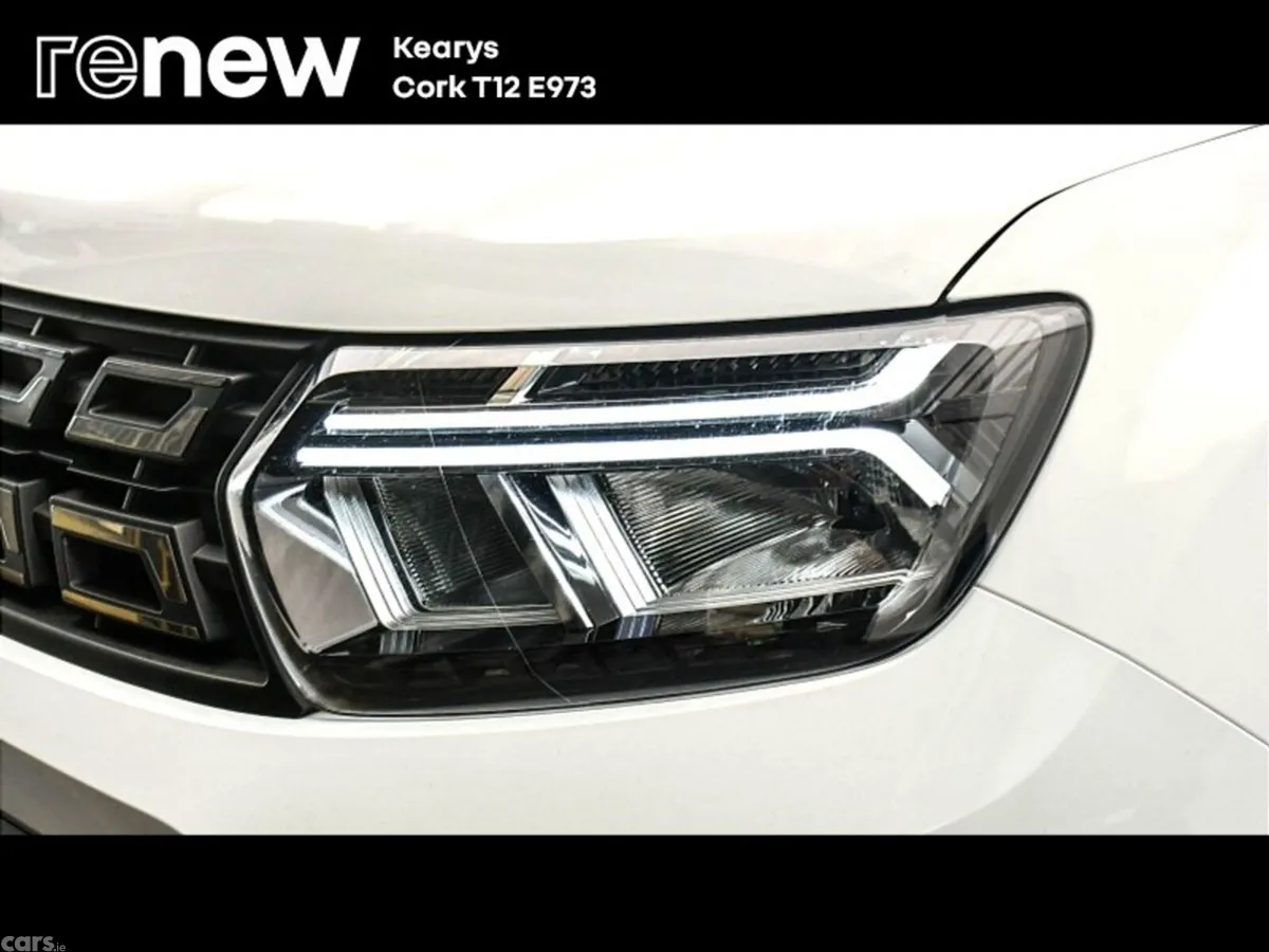 Dacia Duster SUV, Petrol, 2022, White