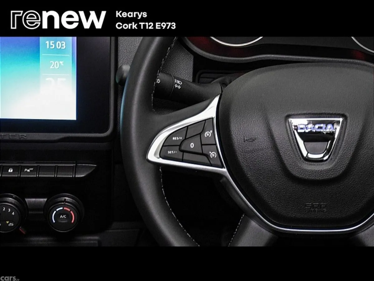 Dacia Duster SUV, Petrol, 2022, White