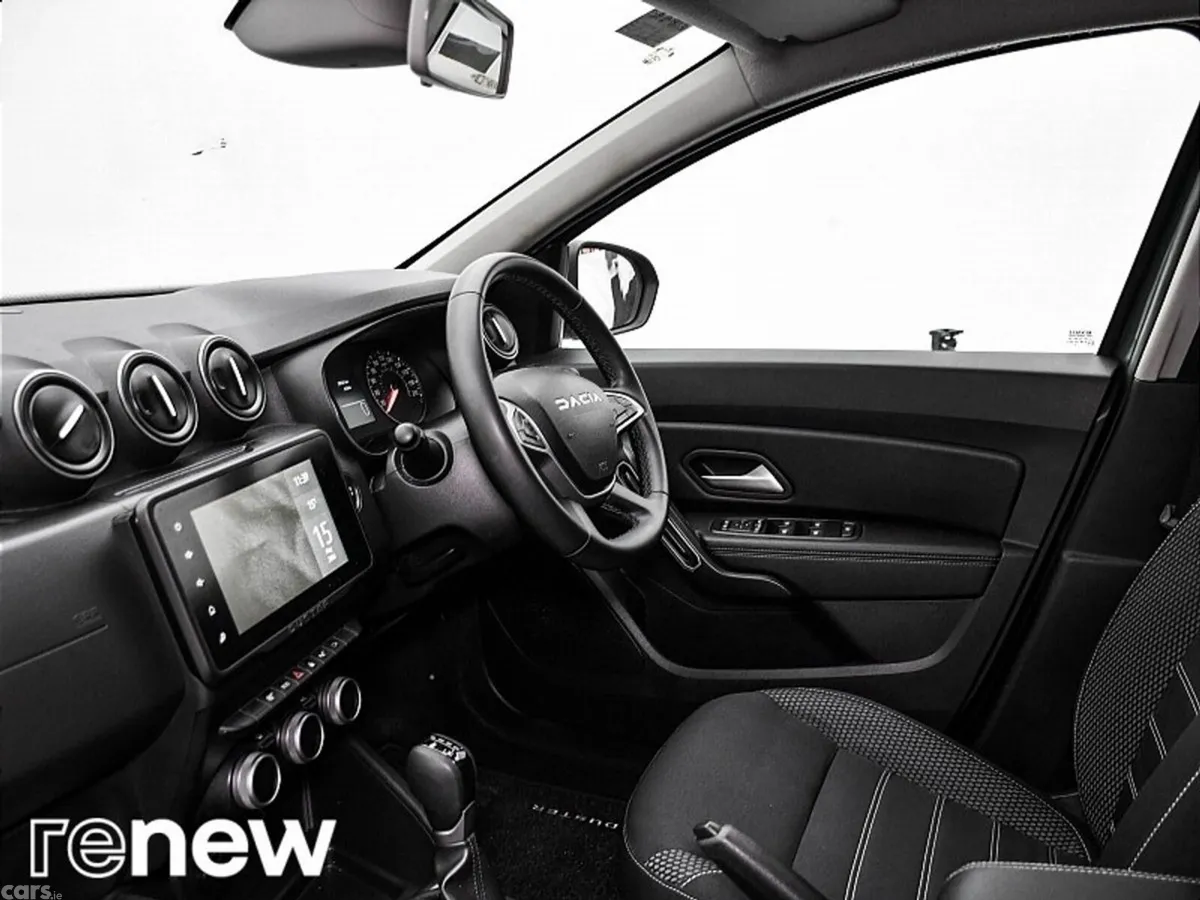 Dacia Duster SUV, Petrol, 2024, Grey