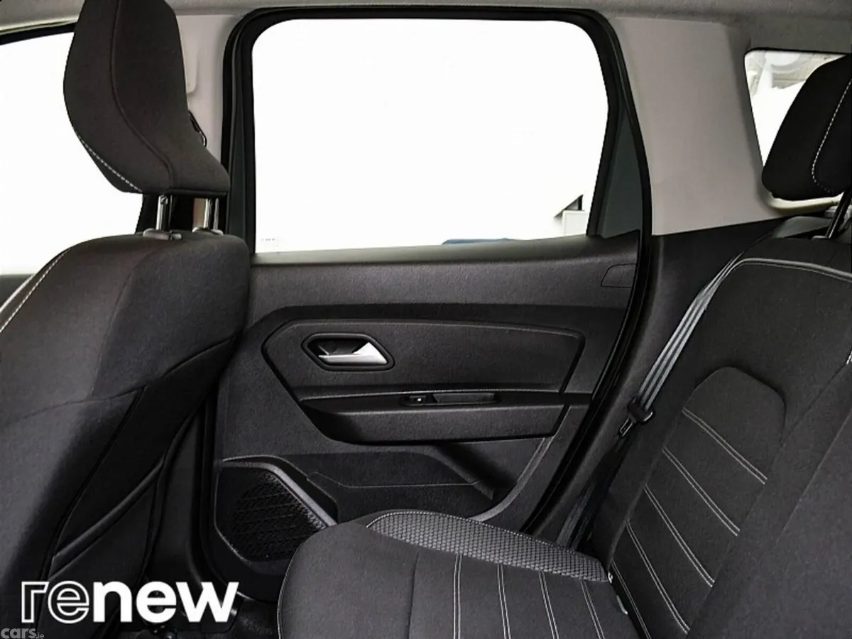 Dacia Duster SUV, Petrol, 2024, Grey