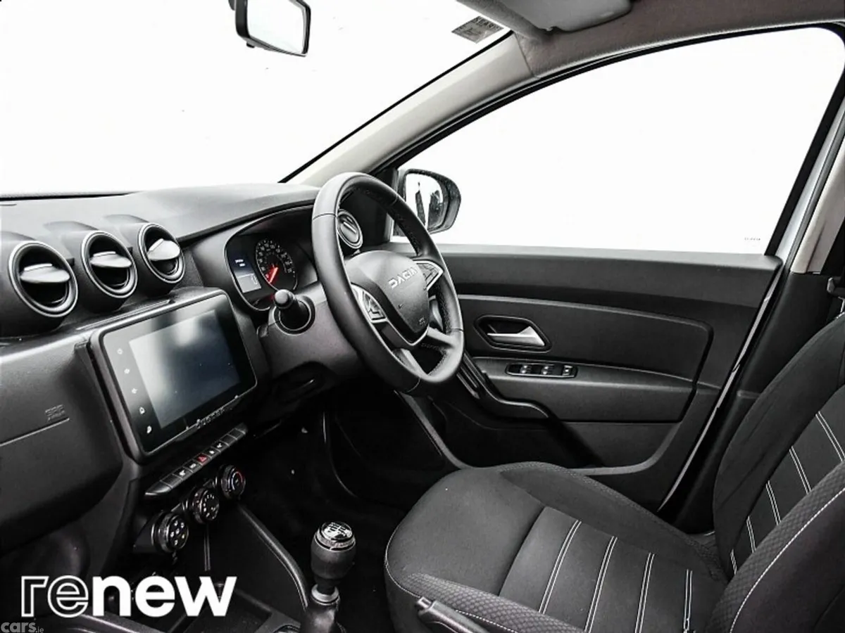 Dacia Duster SUV, Diesel, 2024, White