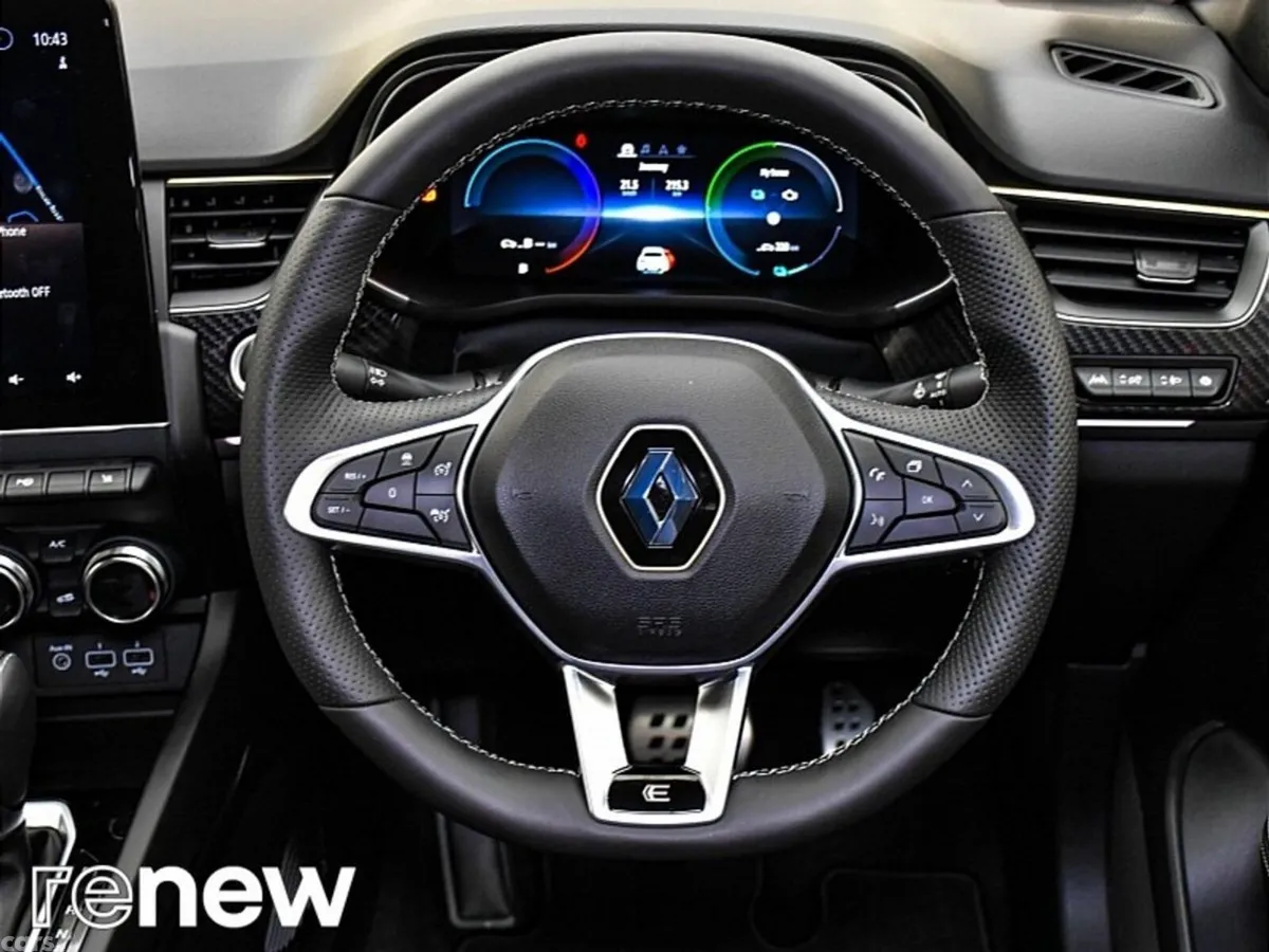 Renault Arkana SUV, Petrol Hybrid, 2023, White