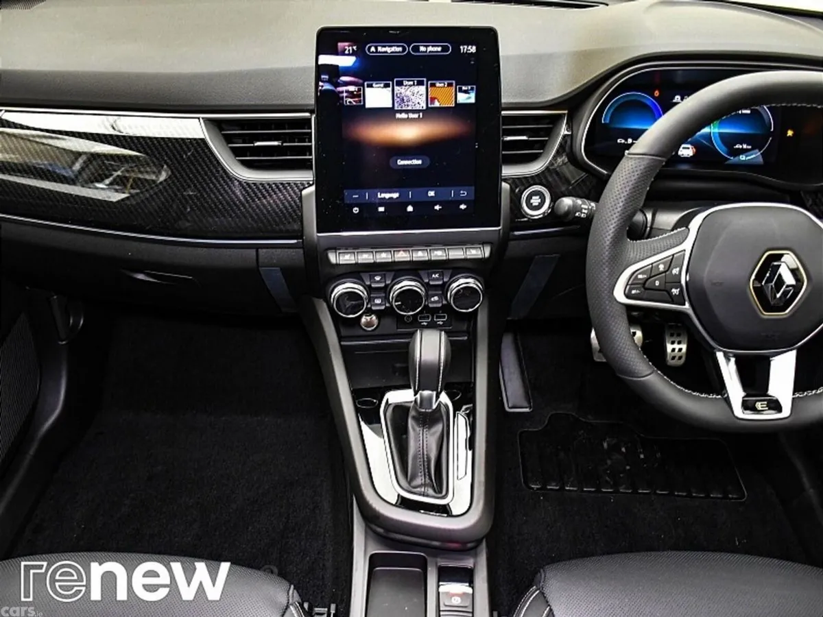Renault Arkana SUV, Petrol Hybrid, 2023, White
