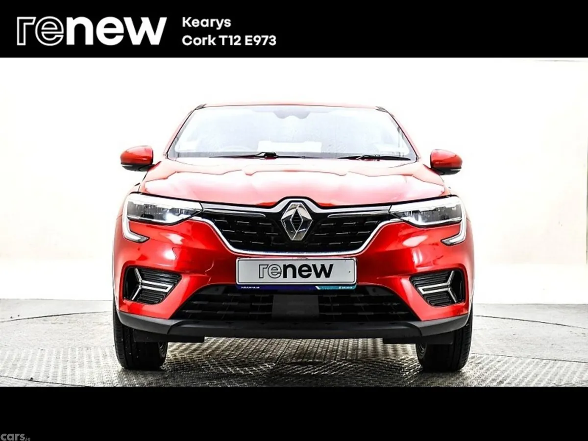 Renault Arkana SUV, Petrol Hybrid, 2022, Red