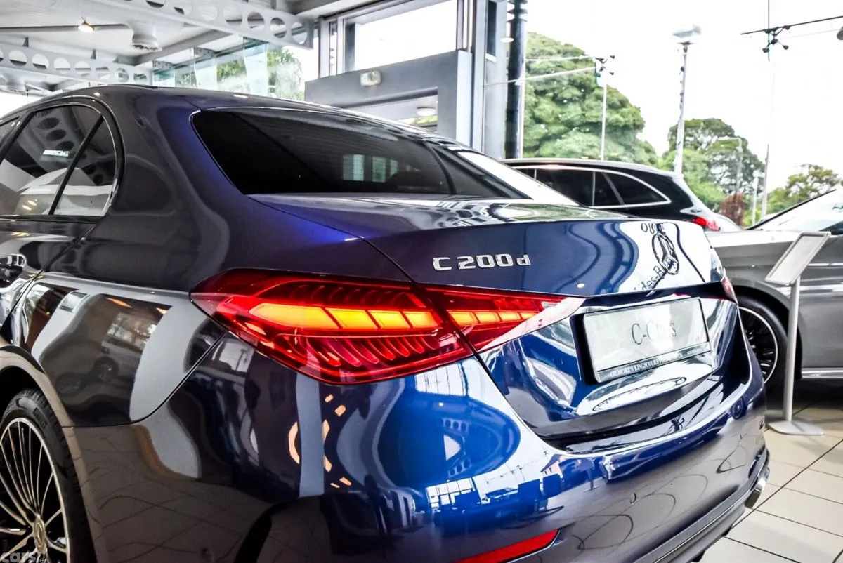 Mercedes-Benz C-Class Saloon, Diesel Hybrid, 2027, Blue