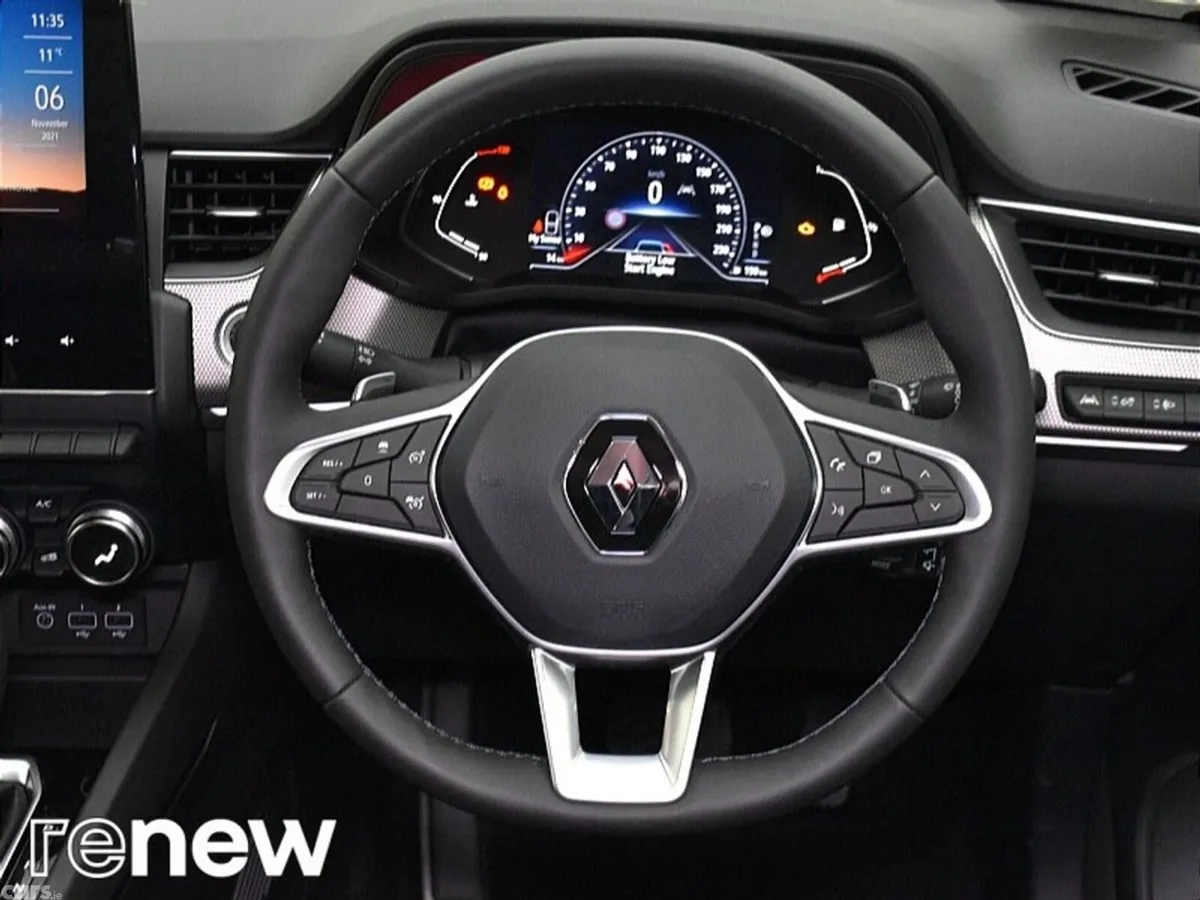 Renault Arkana SUV, Petrol Hybrid, 2022, Red