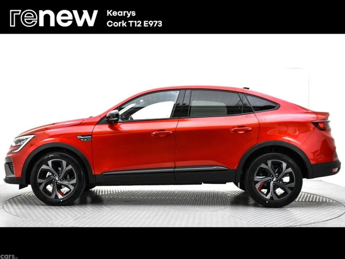 Renault Arkana SUV, Petrol, 2022, Red