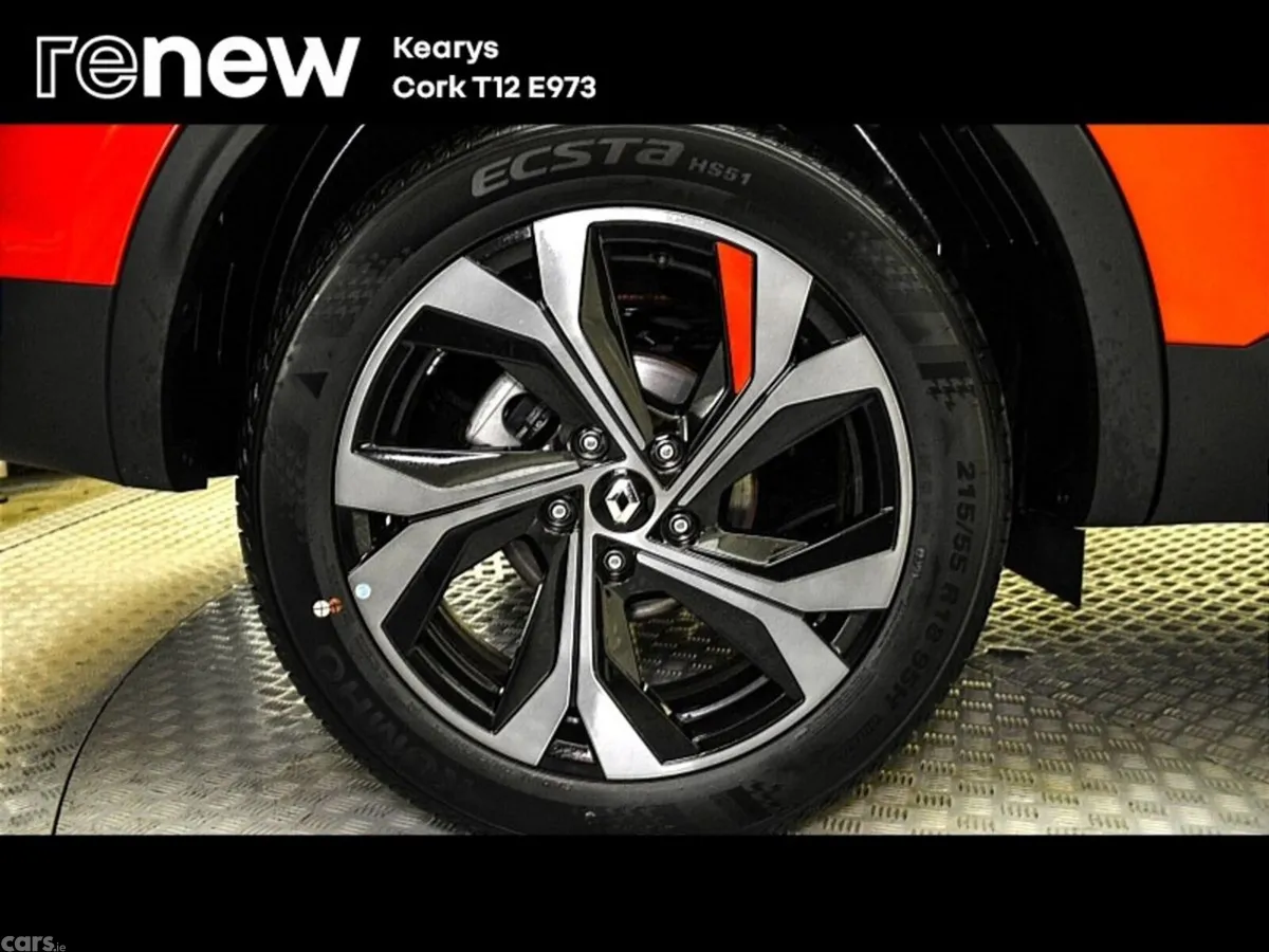 Renault Arkana SUV, Petrol, 2022, Red