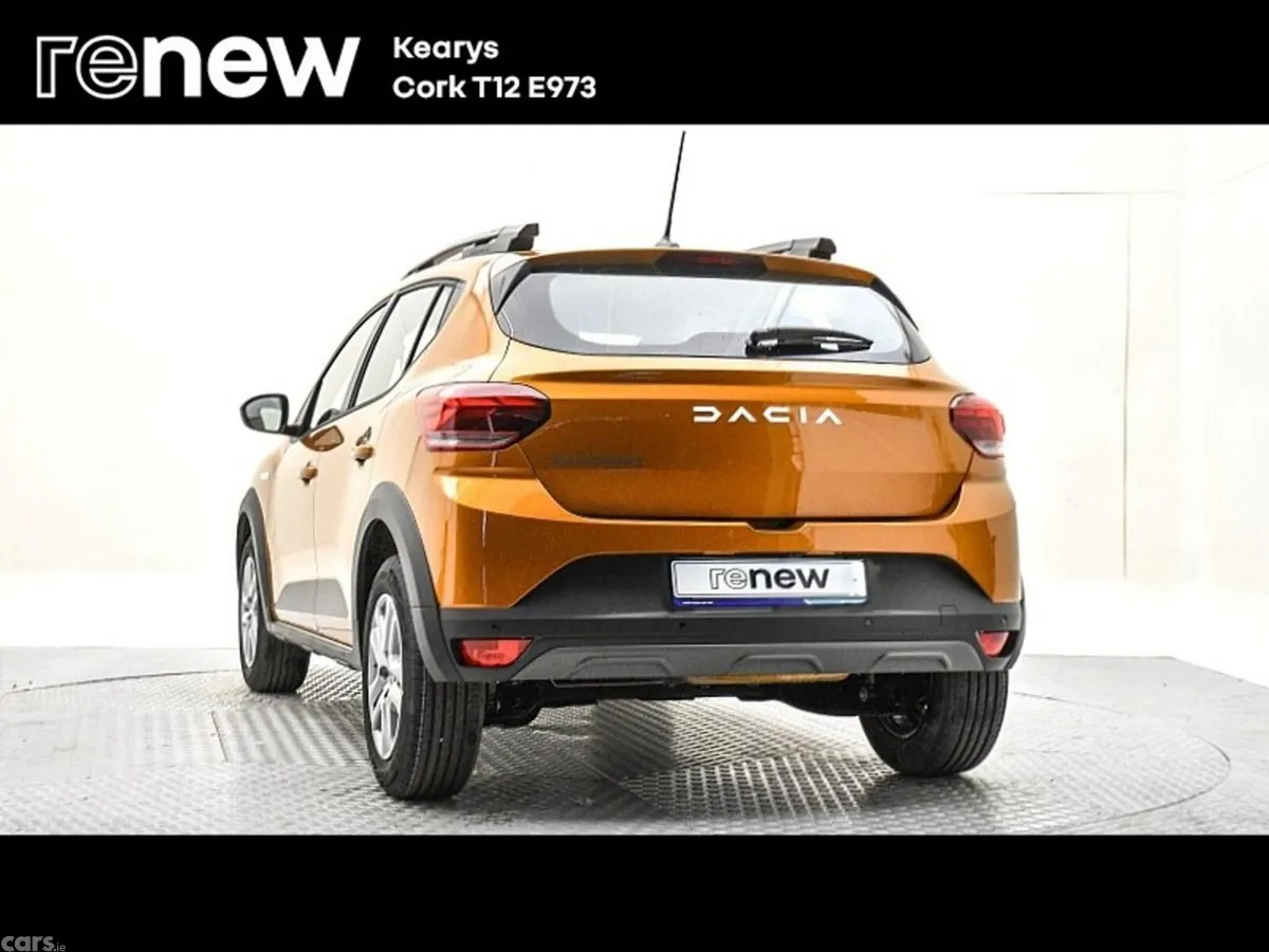 Dacia Sandero Stepway SUV, Petrol, 2023, Orange