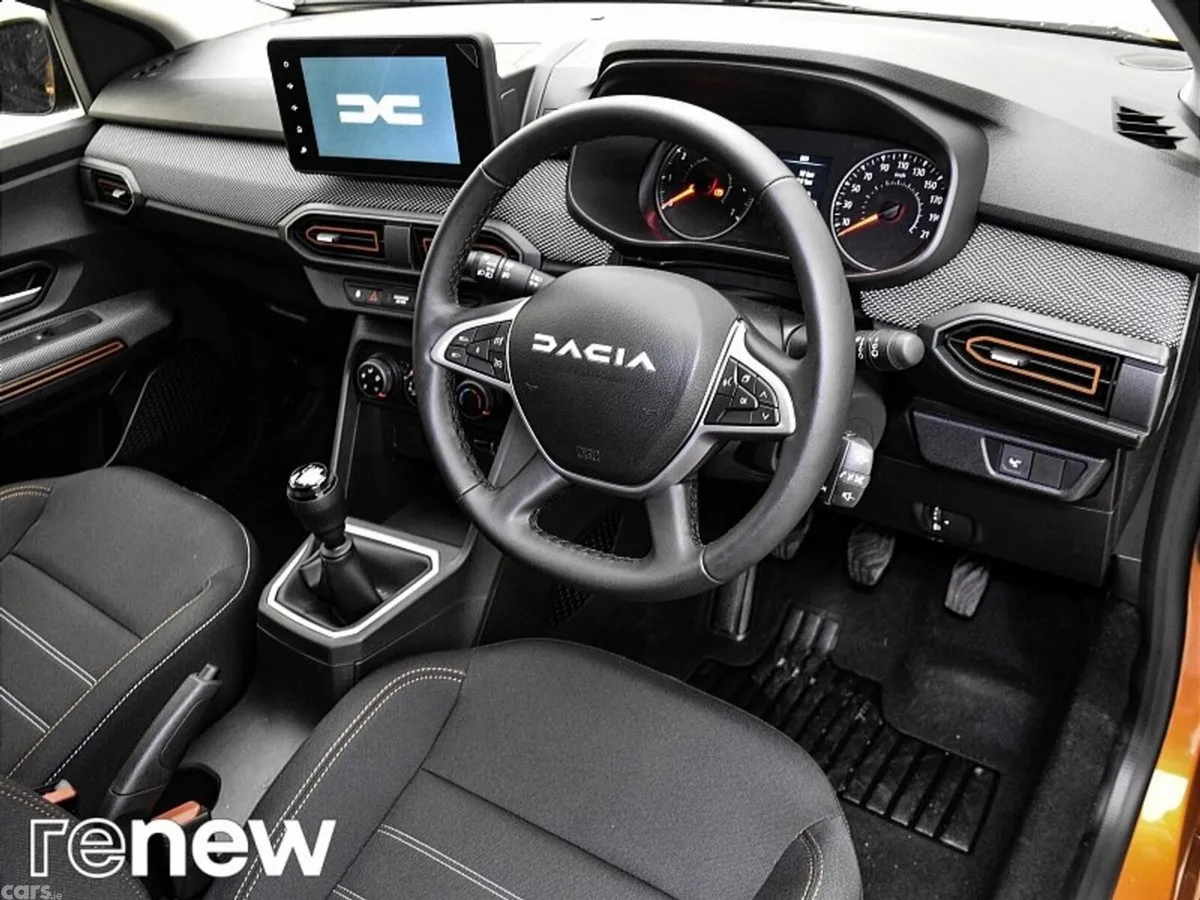 Dacia Sandero Stepway SUV, Petrol, 2023, Orange