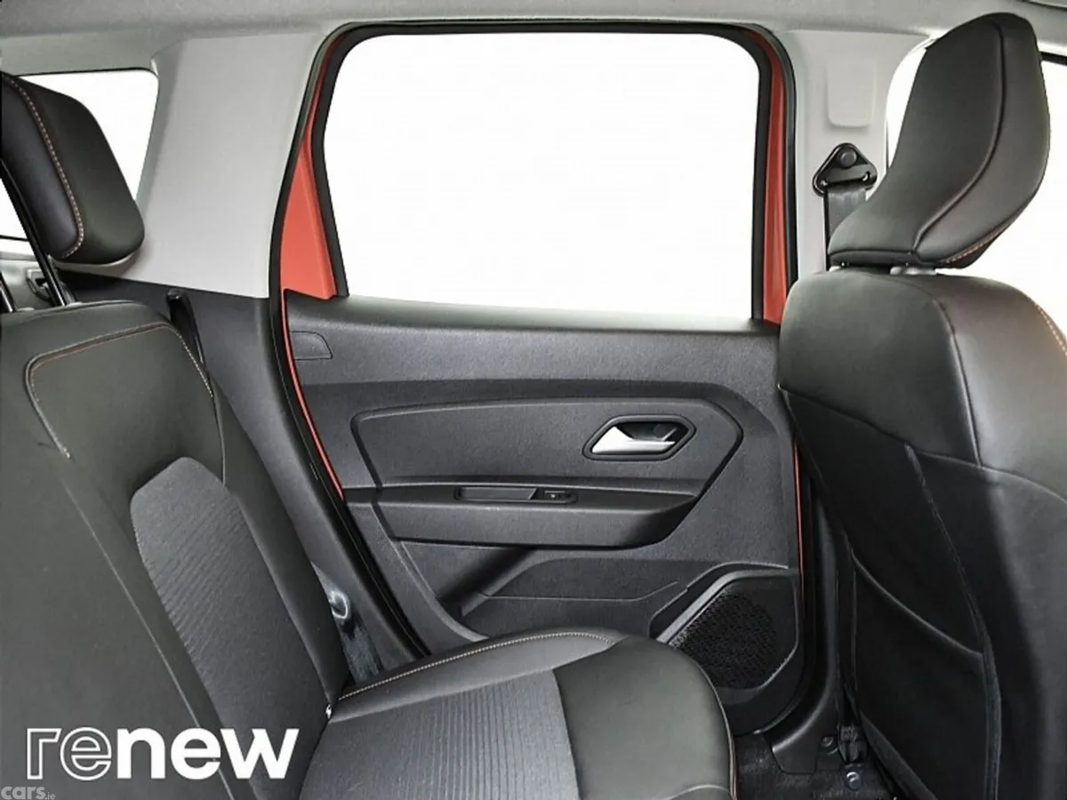 Dacia Duster SUV, Petrol, 2023, Orange