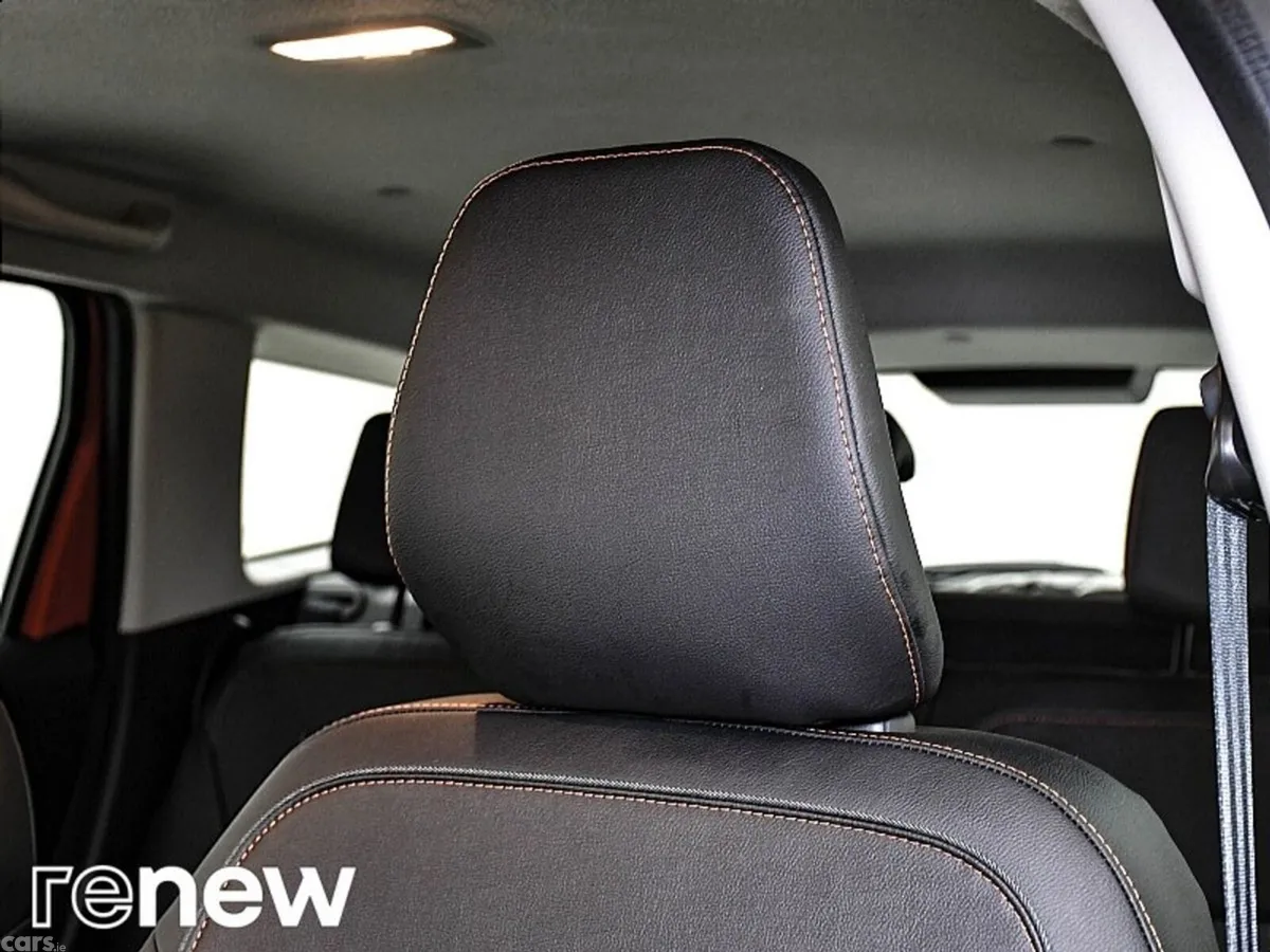 Dacia Duster SUV, Petrol, 2023, Orange