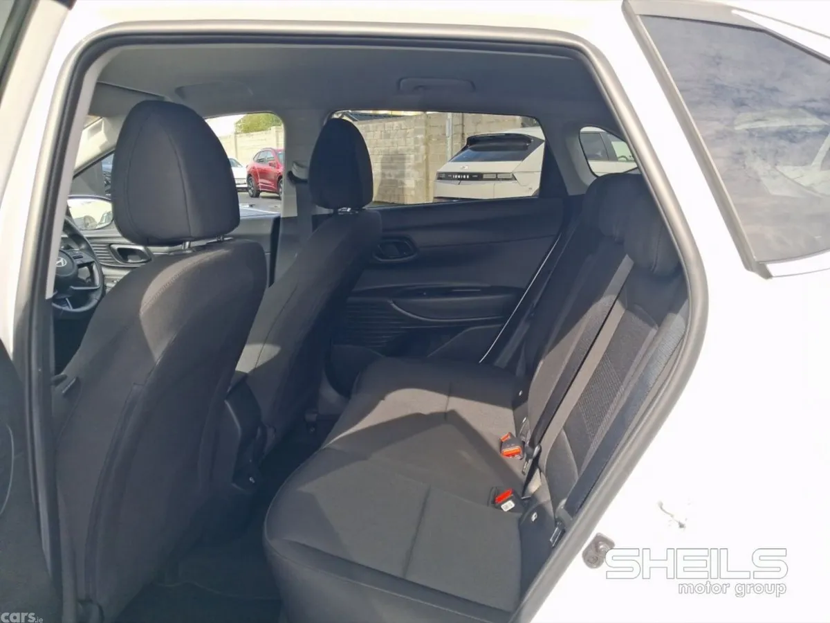 Hyundai i20 Hatchback, Petrol, 2026, White