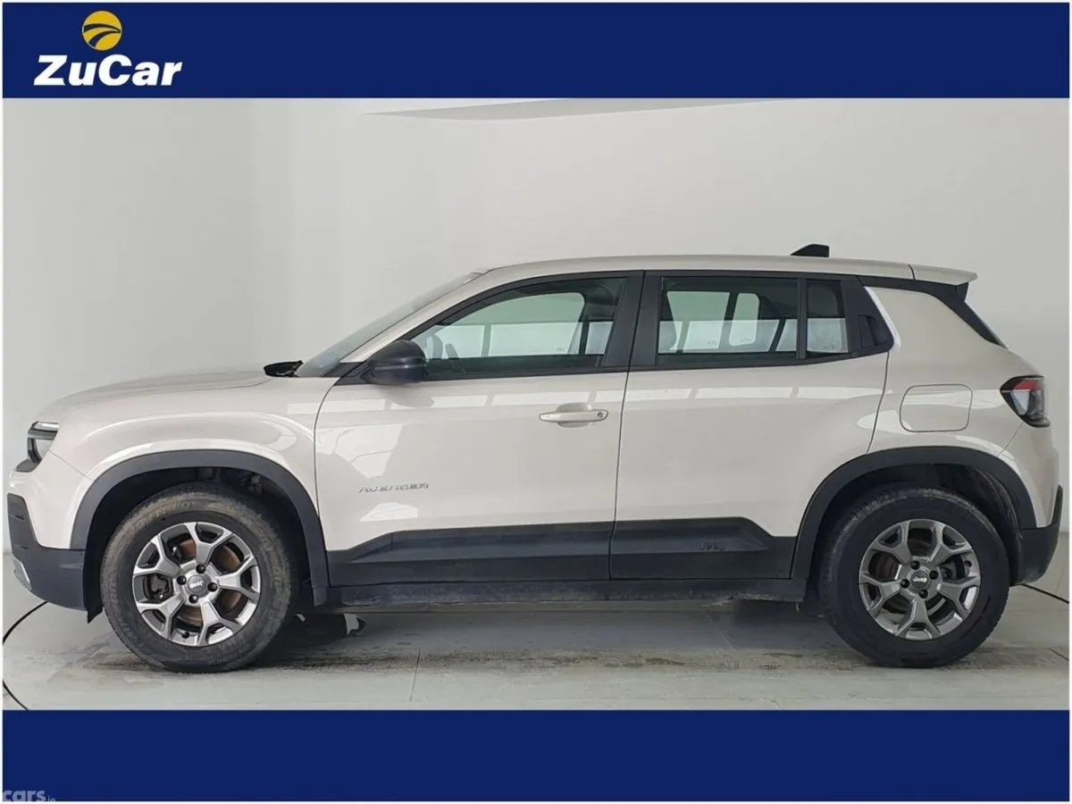 Jeep Avenger SUV, Electric, 2024, Beige