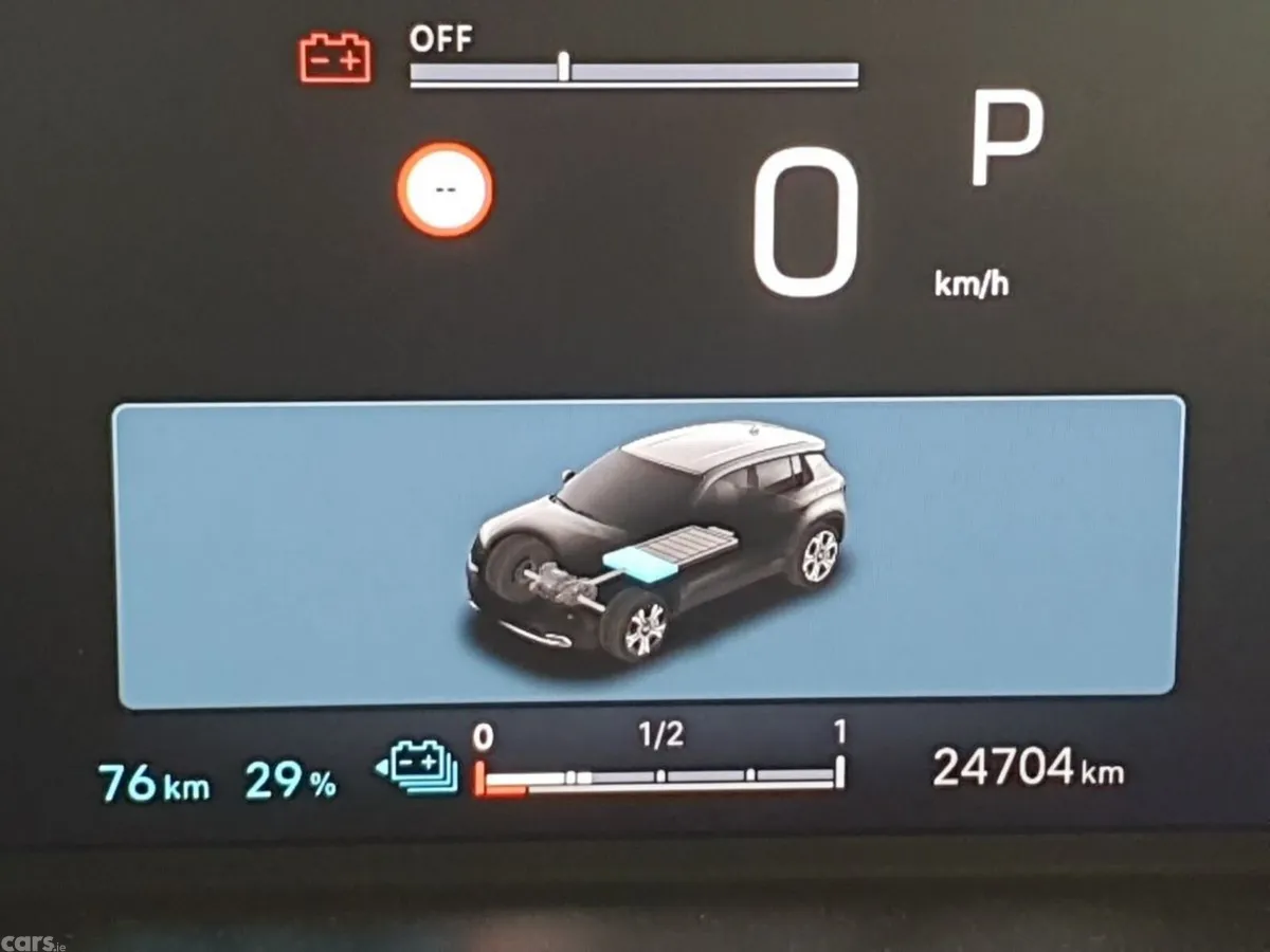 Jeep Avenger SUV, Electric, 2024, Beige