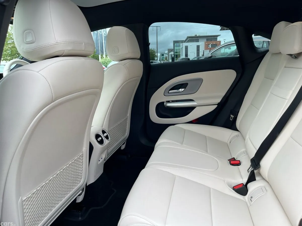 Mercedes-Benz CLA Saloon, Electric, 2026, Blue