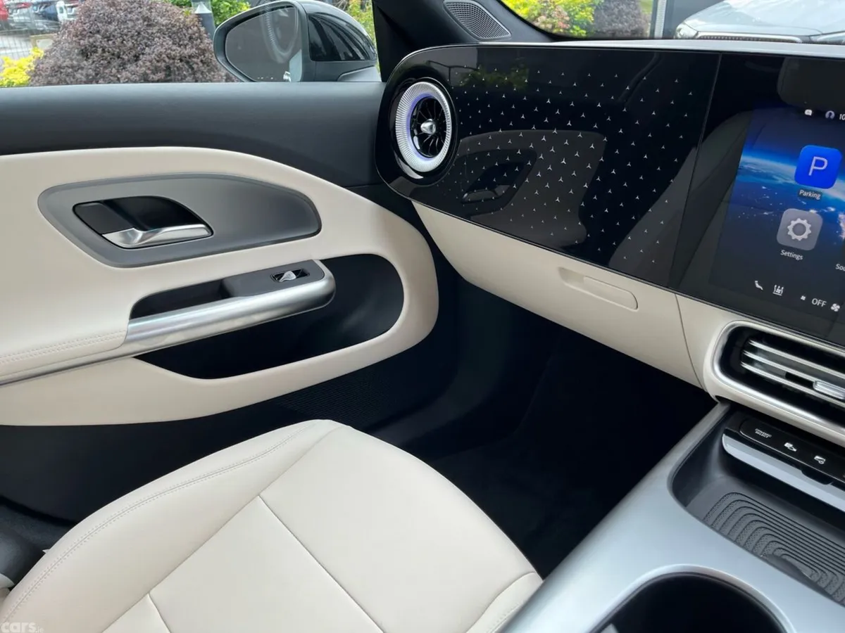 Mercedes-Benz CLA Saloon, Electric, 2026, Blue