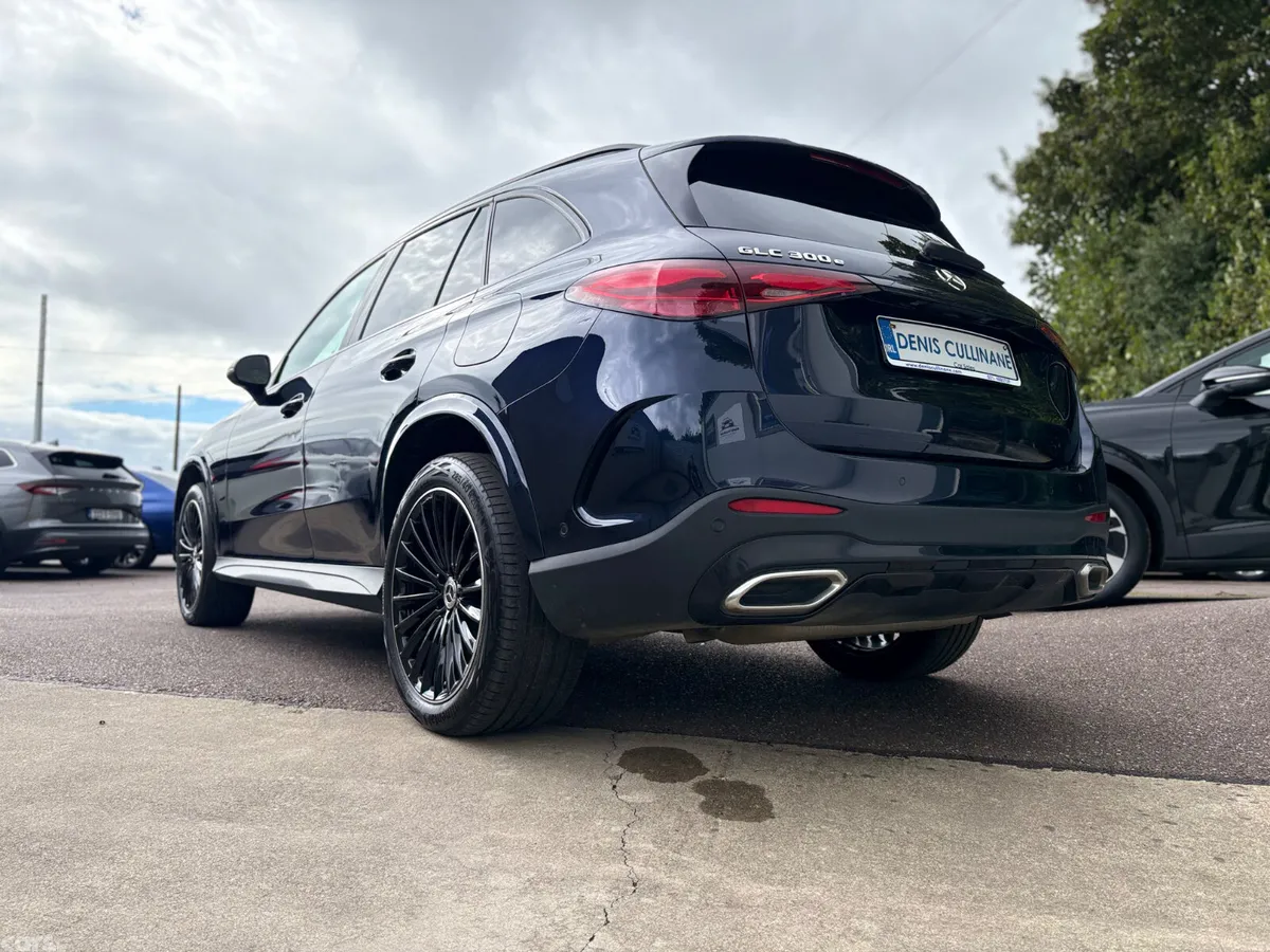 Mercedes-Benz GLC SUV, Petrol Hybrid, 2024, Blue
