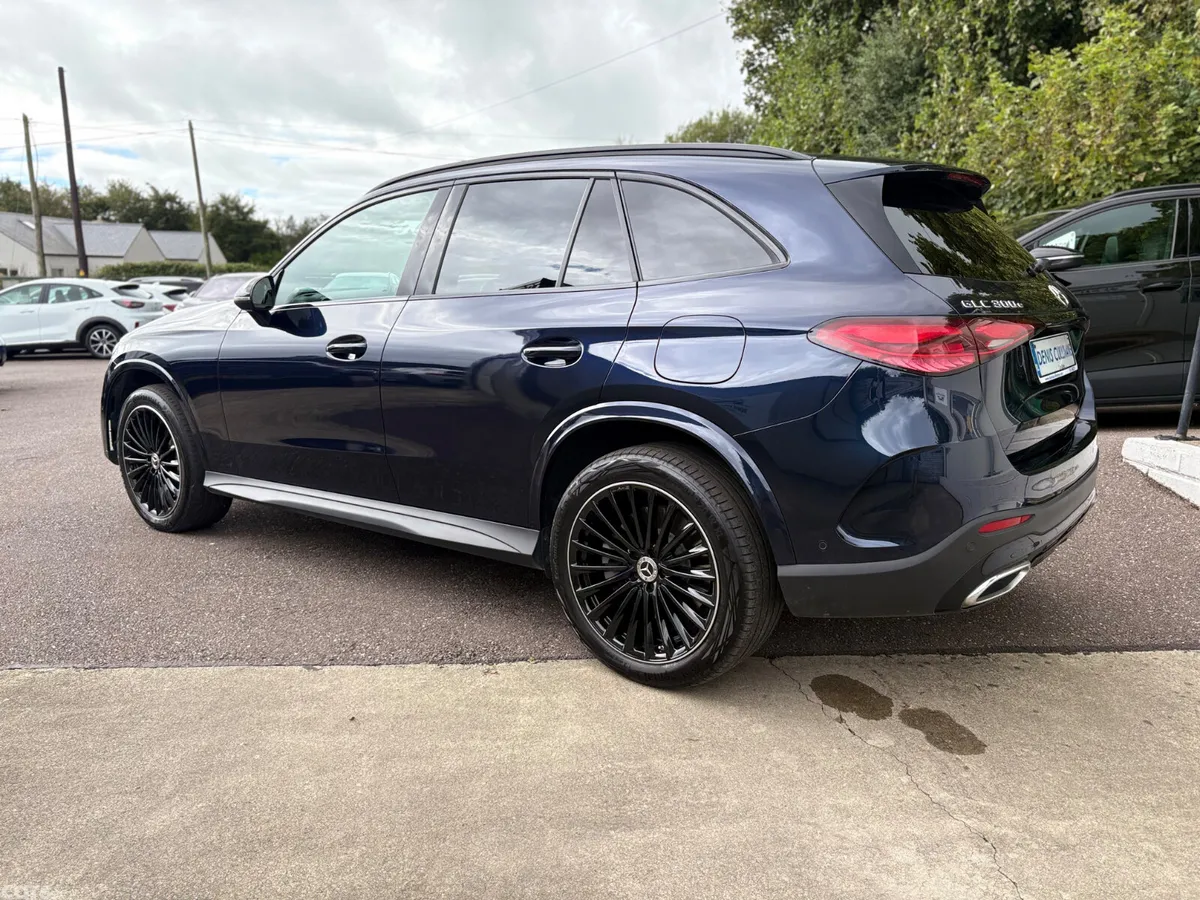 Mercedes-Benz GLC SUV, Petrol Hybrid, 2024, Blue