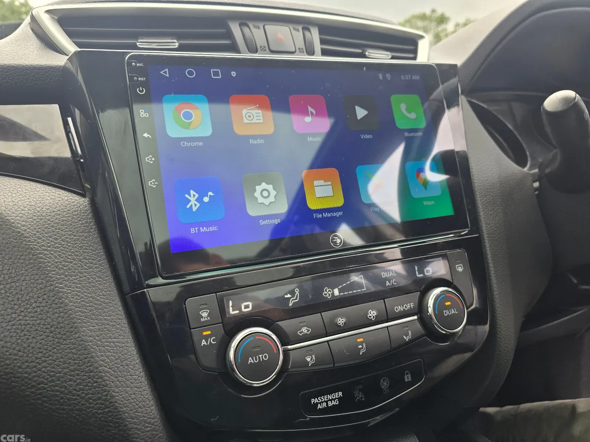 Nissan Qashqai SUV, Diesel, 2017, Grey