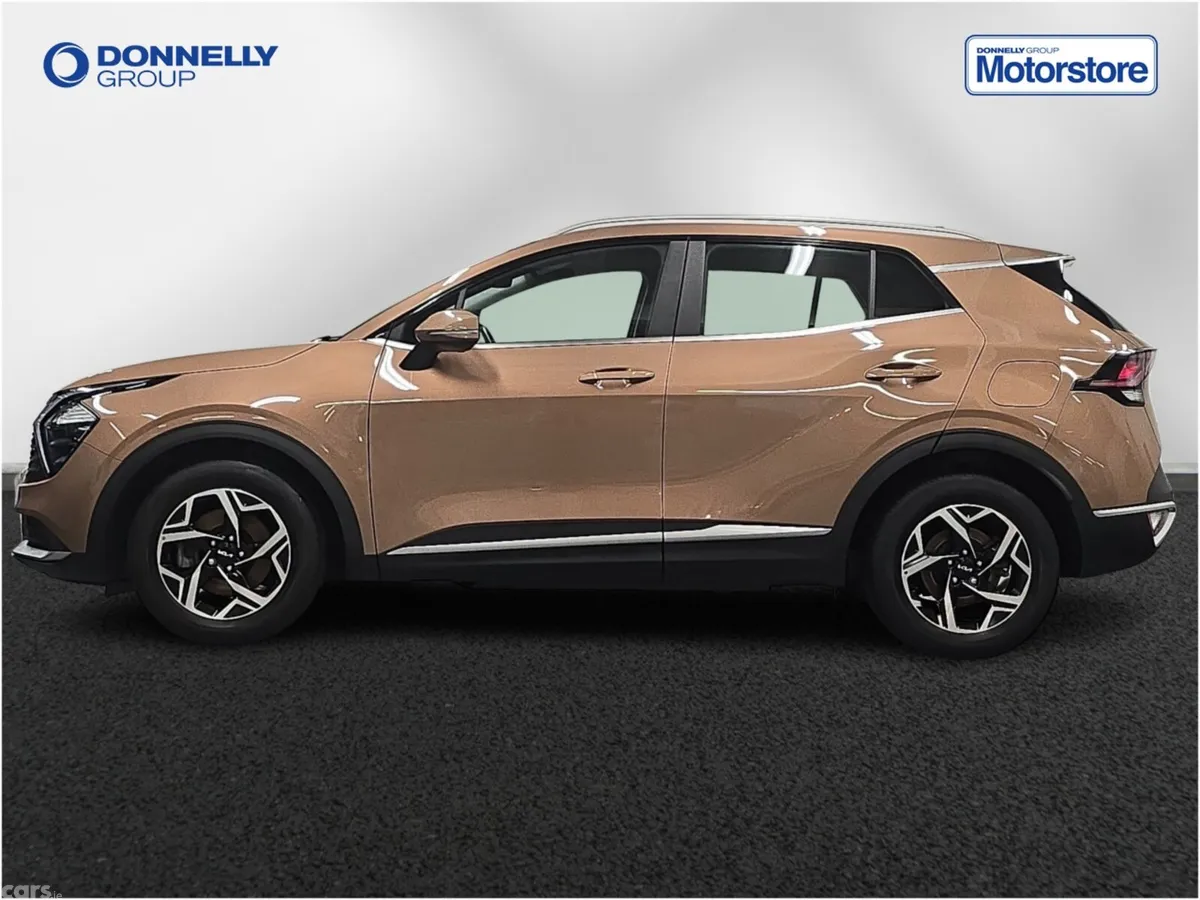 Kia Sportage SUV, Diesel, 2022, Brown