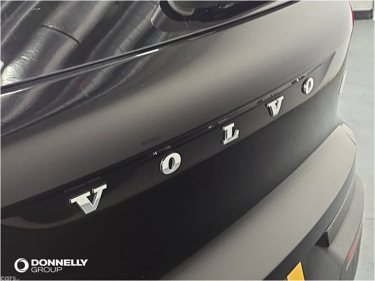 Volvo XC40 SUV, Electric, 2022, Black