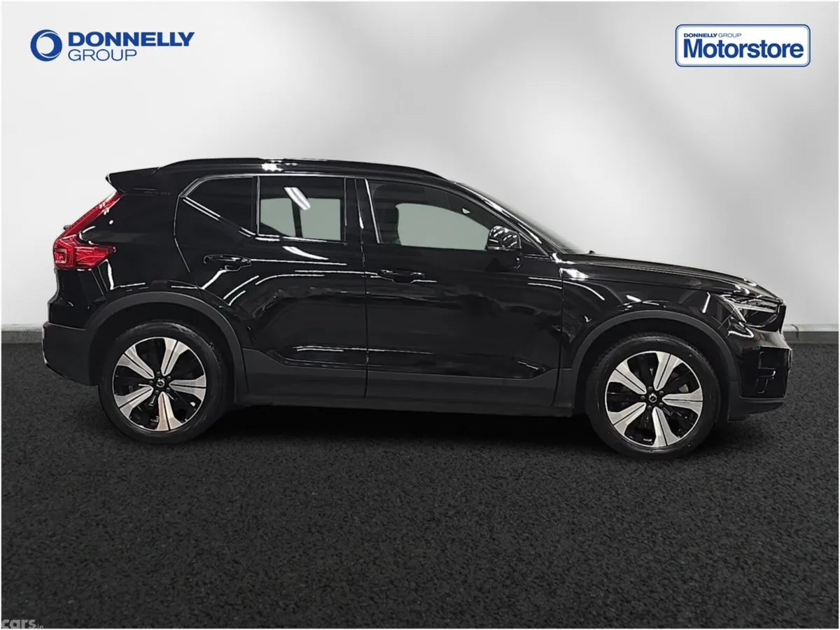 Volvo XC40 SUV, Electric, 2022, Black