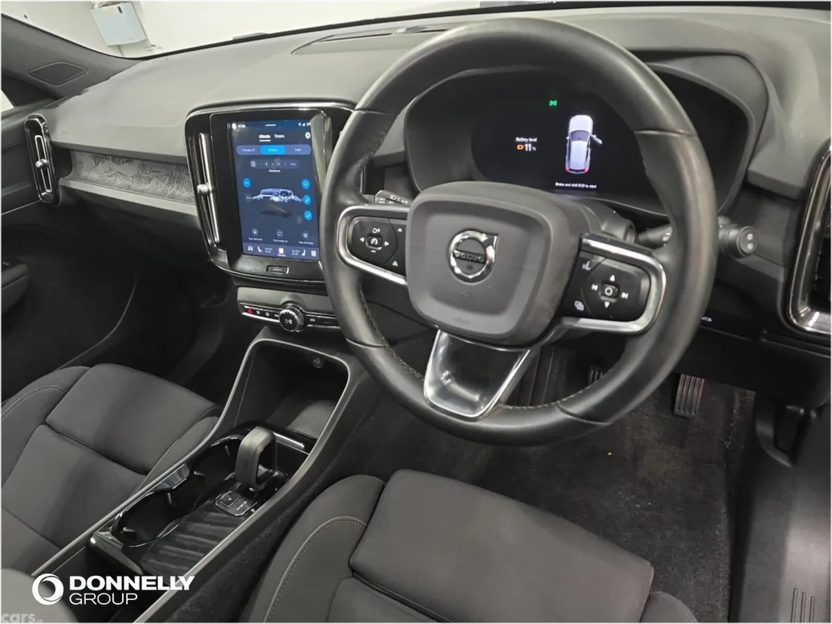 Volvo XC40 SUV, Electric, 2022, Black
