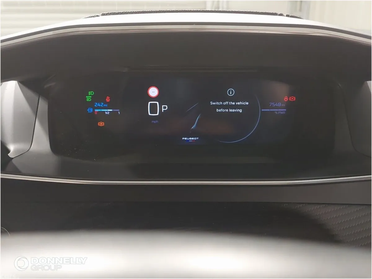 Peugeot 208 Hatchback, Petrol, 2025, Blue