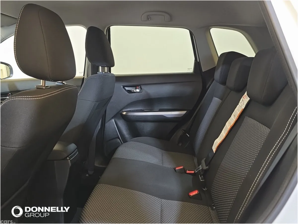 Suzuki Vitara SUV, Petrol, 2019, White
