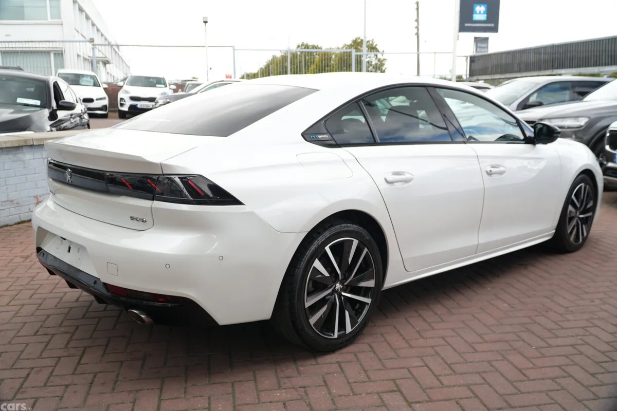 Peugeot 508 Saloon, Petrol Plug-in Hybrid, 2021, White