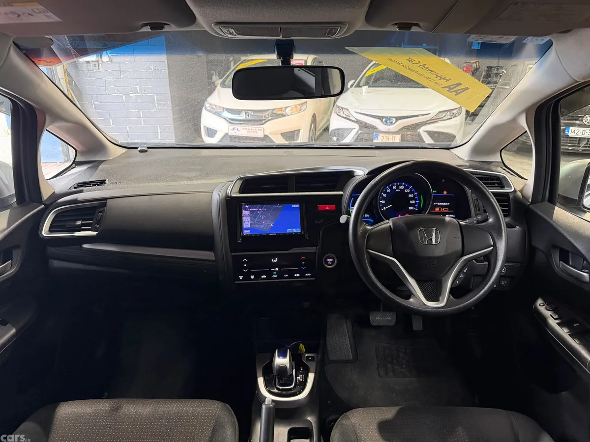 Honda Fit Hatchback, Petrol Hybrid, 2014, Silver