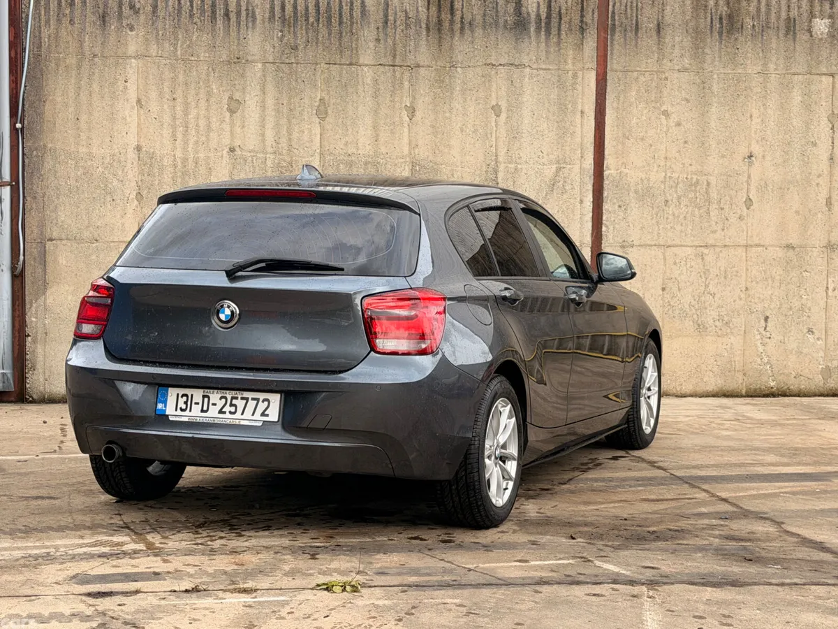 BMW 1-Series Hatchback, Diesel, 2013, Grey