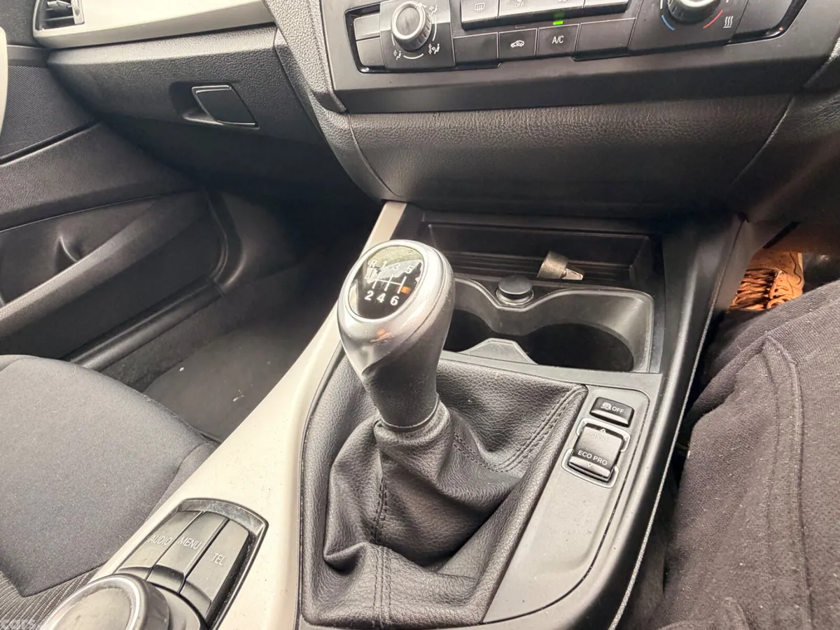BMW 1-Series Hatchback, Diesel, 2013, Grey