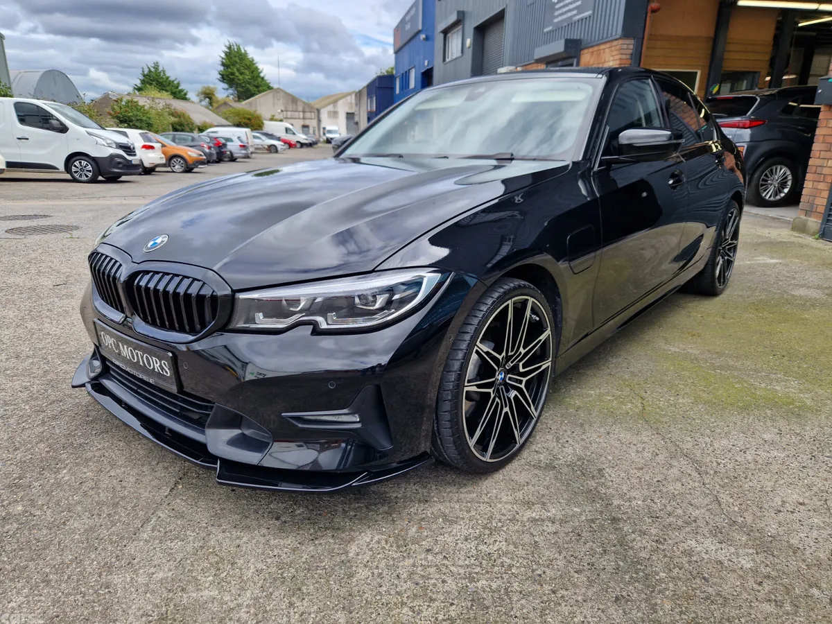BMW 3-Series Saloon, Petrol Plug-in Hybrid, 2021, Black