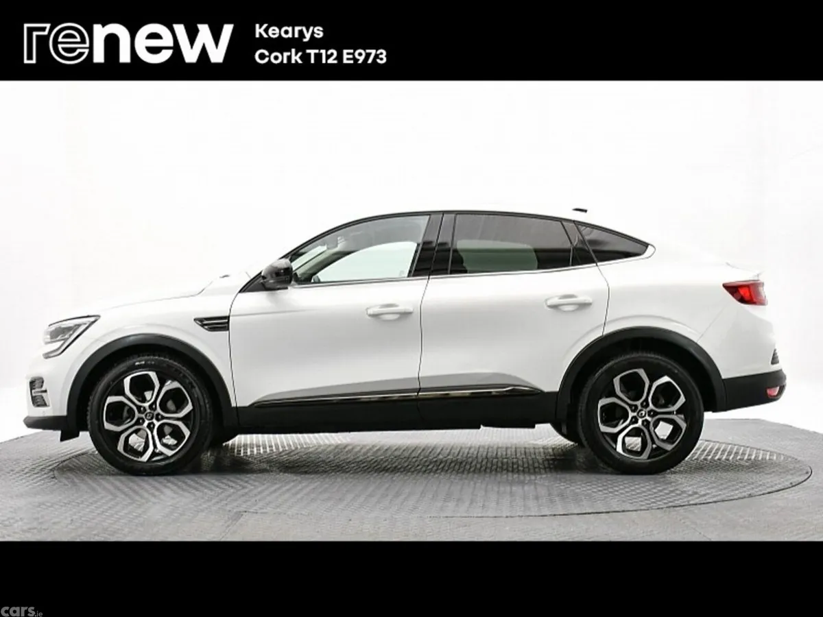 Renault Arkana SUV, Petrol, 2023, White