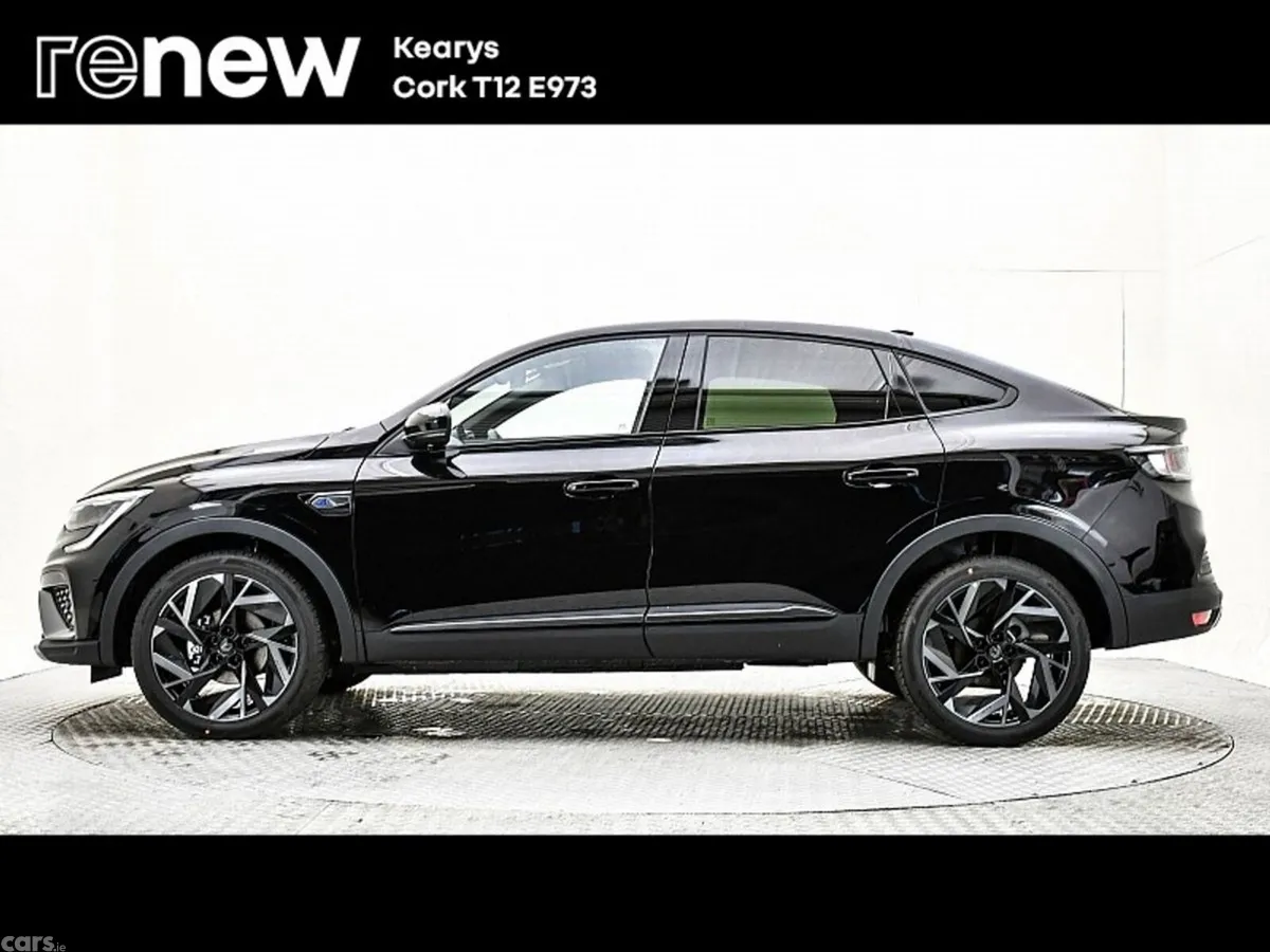 Renault Arkana SUV, Petrol, 2024, Black