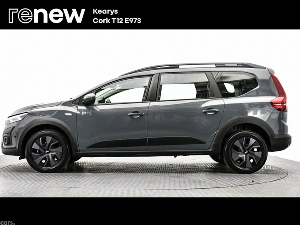 Dacia Jogger SUV, Petrol, 2025, Grey