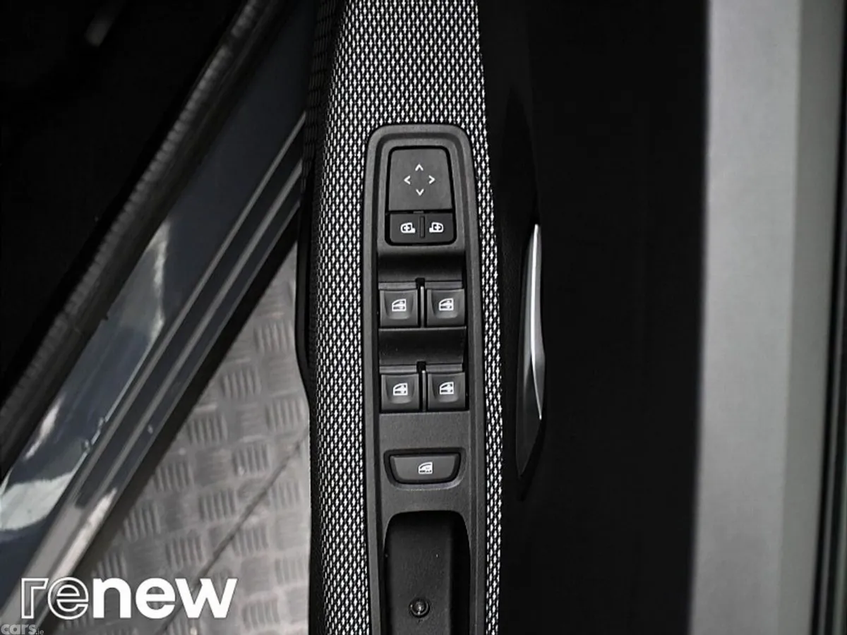 Dacia Jogger SUV, Petrol, 2025, Grey
