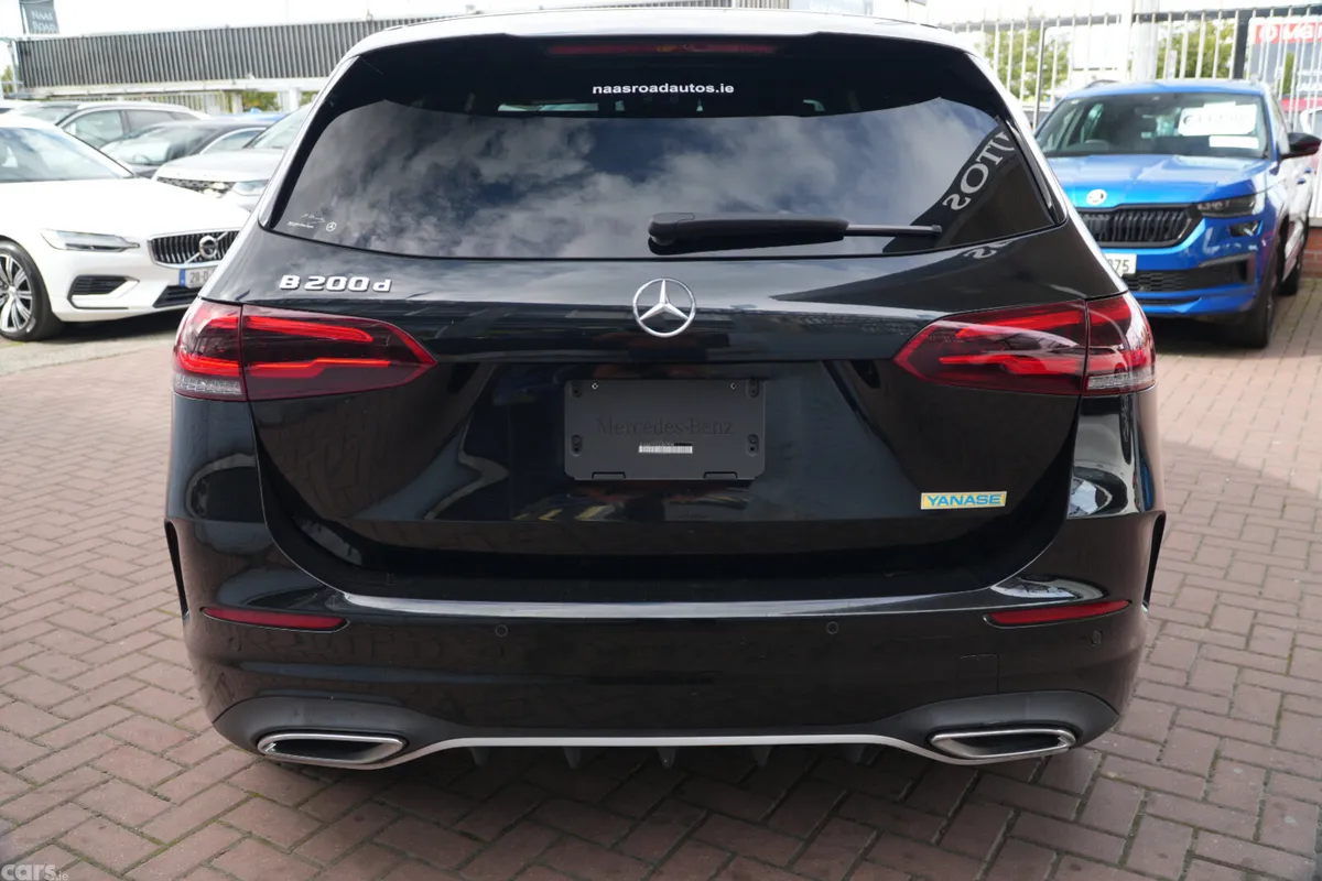 Mercedes-Benz B-Class Hatchback, Diesel, 2021, Black